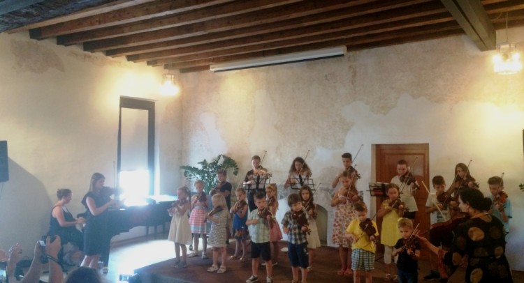 Saggio violino gruppo