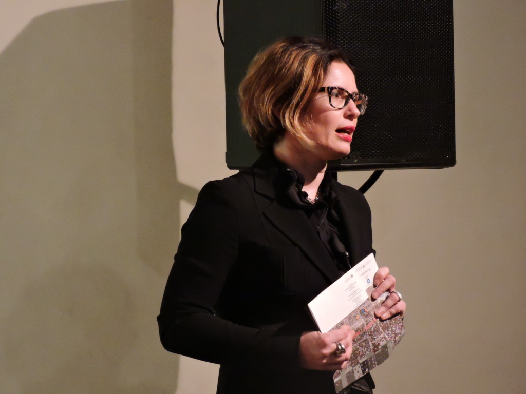Agnese Babic introduce la serata