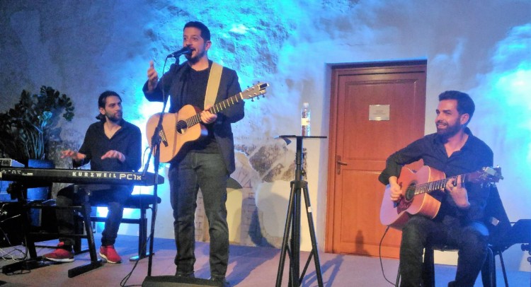 Anastasi con la band