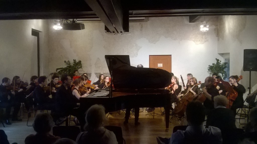 Momento di esecuzione musicale 2