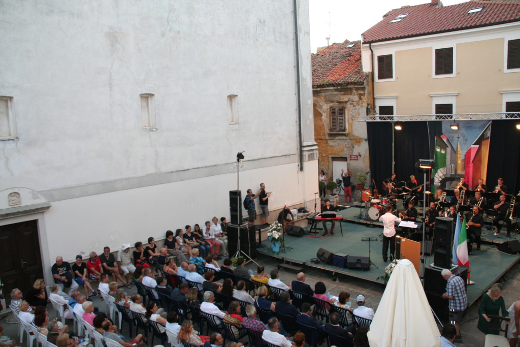 3 big band orchestra