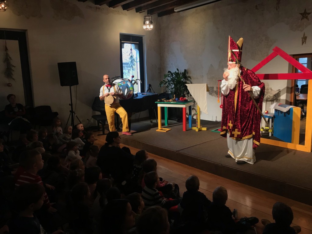 Quadrati, triangoli, cerchi e dolci a Palazzo Manzioli con La Contrada e San Nicolò 5 San Nicolò e bambini