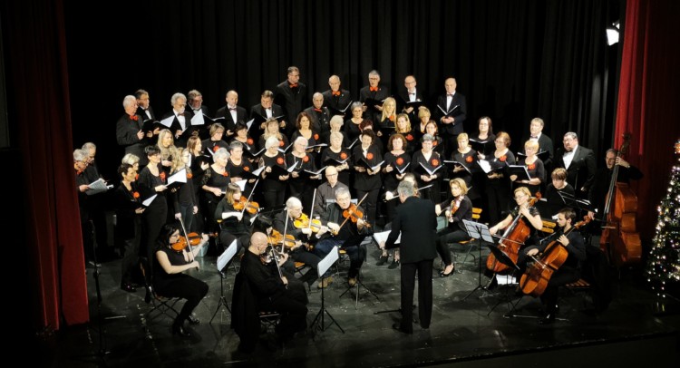 Isola I Cori riuniti e lorchestra 1