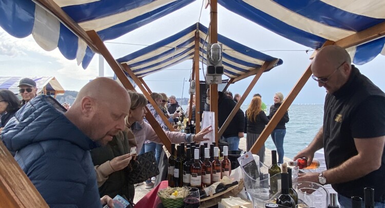 Lofferta di vino e olio nostrani