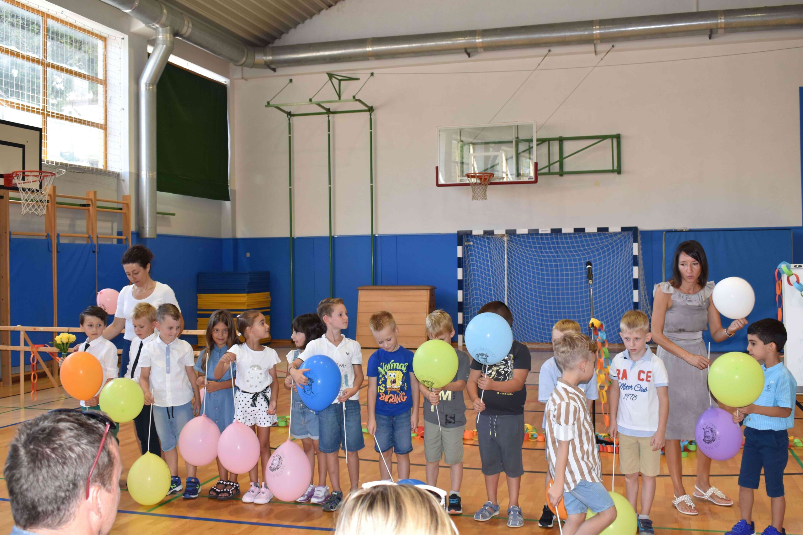 SUONA LA CAMPANELLA, PRIMO GIORNO DI SCUOLA Il Mandracchio