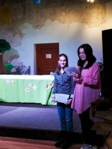 photo 2024 04 17 00 44 27