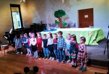 photo 2024 04 17 00 44 30