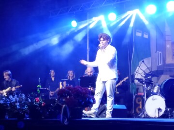 Debutta la 12esima “Dimela cantando” e stravince la tappa isolana Nicola Štule, il giovanissimo talento di casa 4 12a Dimela Cantando vincitore della tappa solana Nicola Stule con Fortis in arduis