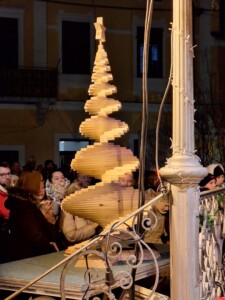 Lum isola 3