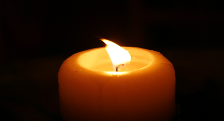 a lume di candela fb4045ba 7df3 4233 86a0 c1f6b64287e6