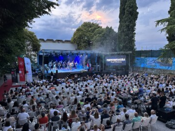 Larga Perpettuum Jazzile